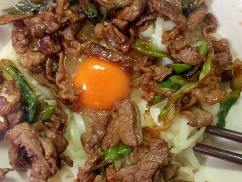 牛コマで甘辛 すき焼き風釜玉うどん レシピ 作り方 By ハトリーナ 楽天レシピ 牛コマで甘辛 すき焼き風釜玉うどん レシピ 作り方 By ハトリーナ 楽天レシピ
